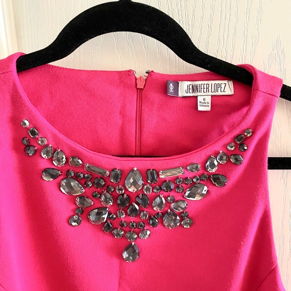 Jennifer Lopez fitted hot pink dress size 6 - Picture 3 of 3
